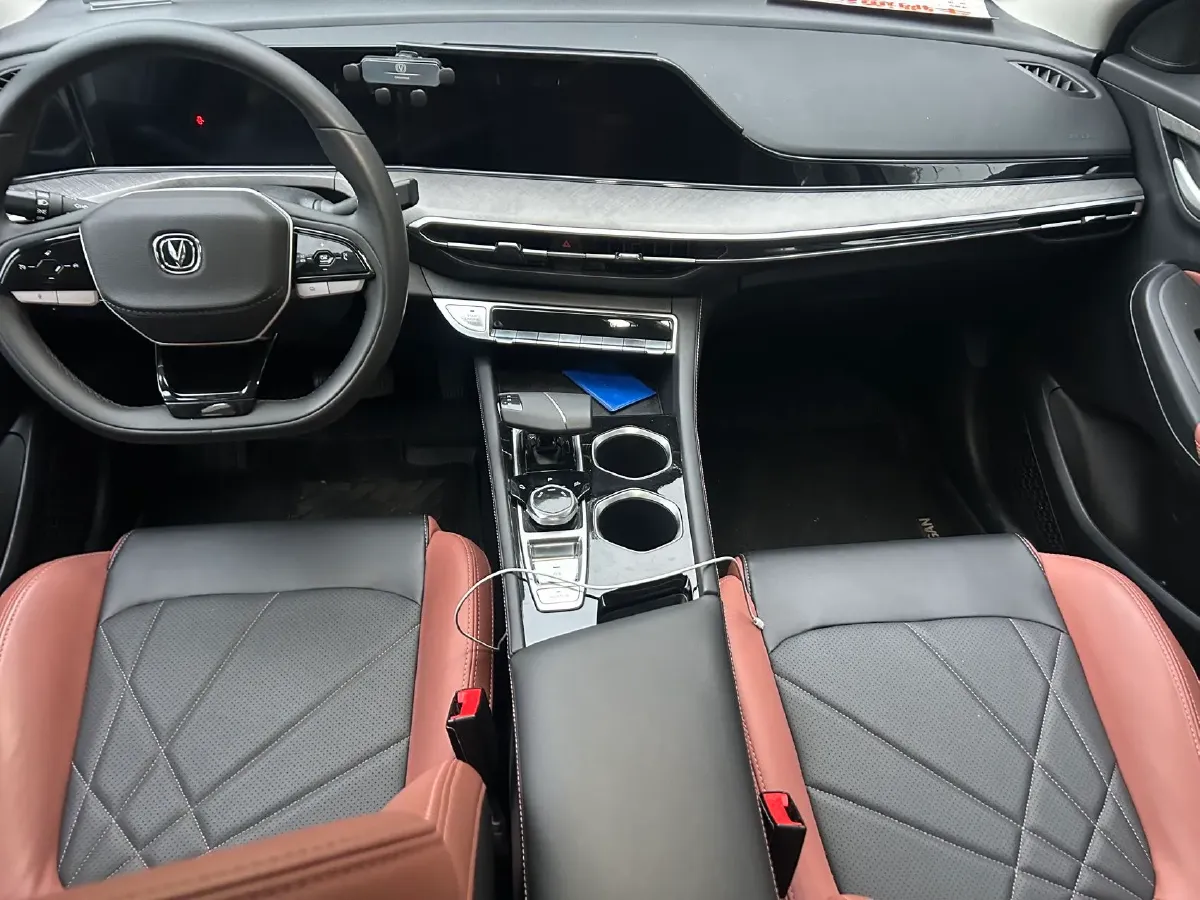 2023 ChangAn Eado 1.4T 160HP L4 7DCT,autocango,china used car exporter,china ev exporter,chinese used car exporter,chinese used ev exporter