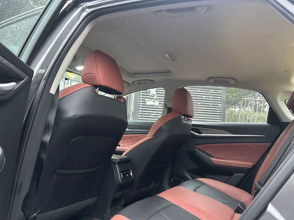 2023 ChangAn Eado 1.4T 160HP L4 7DCT,autocango,china used car exporter,china ev exporter,chinese used car exporter,chinese used ev exporter