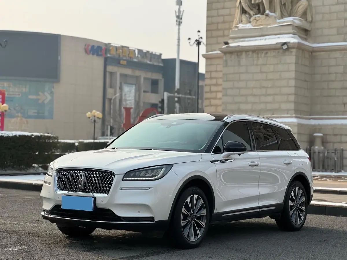 2022 Lincoln Corsair 2.0T 245HP L4 8AT