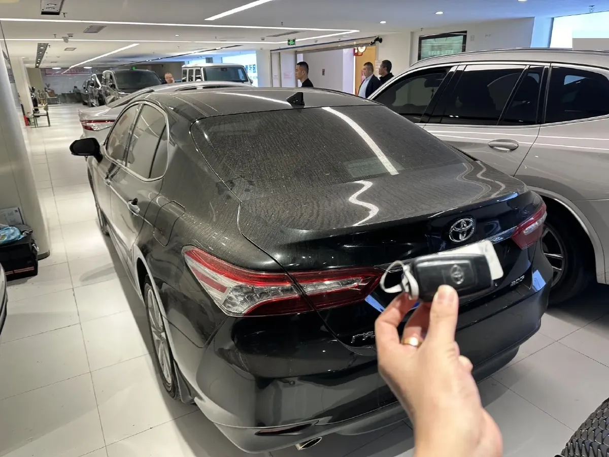 2021 Toyota Camry 2.0L 178HP L4 CVT,autocango,china used car exporter,china ev exporter,chinese used car exporter,chinese used ev exporter