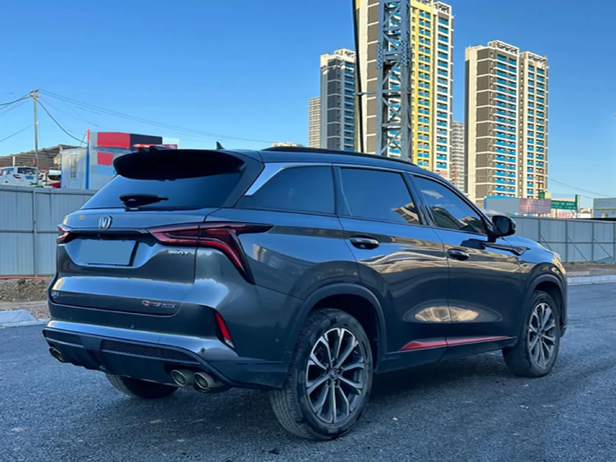 2021 ChangAn CS75 Plus 2.0T 233HP L4 8AT,autocango,china used car exporter,china ev exporter,chinese used car exporter,chinese used ev exporter