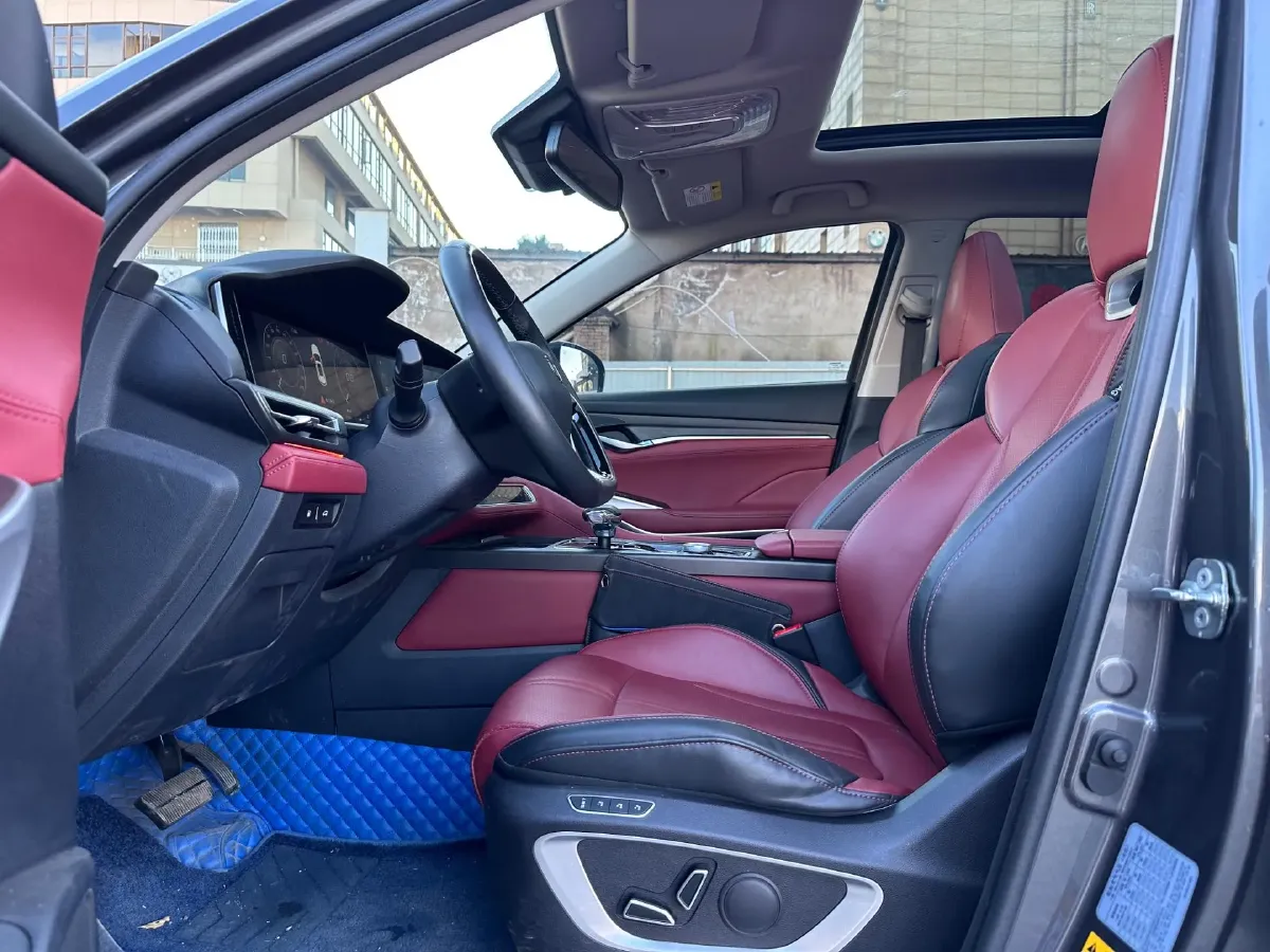 2021 ChangAn CS75 Plus 2.0T 233HP L4 8AT,autocango,china used car exporter,china ev exporter,chinese used car exporter,chinese used ev exporter