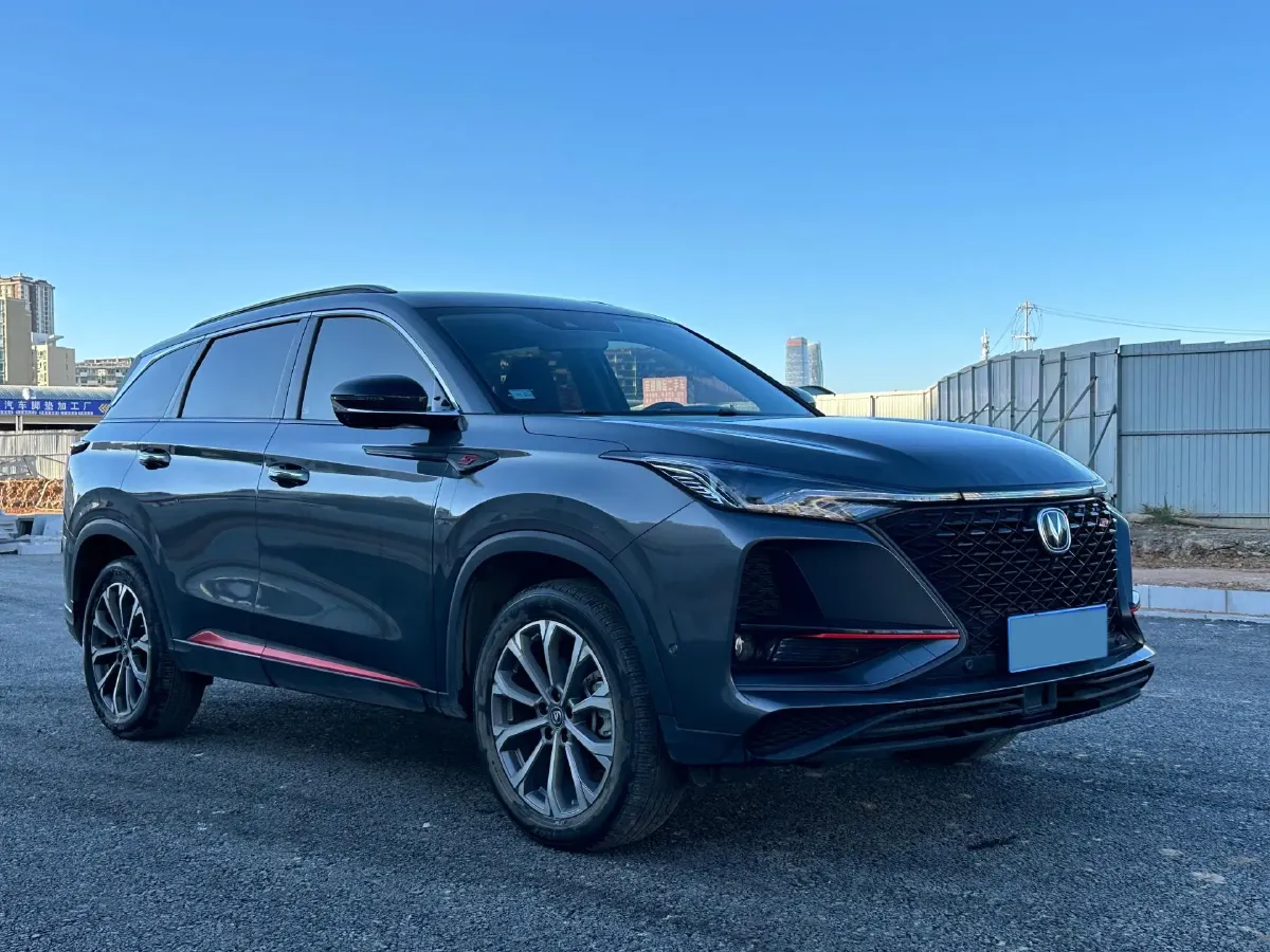 2021 ChangAn CS75 Plus 2.0T 233HP L4 8AT,autocango,china used car exporter,china ev exporter,chinese used car exporter,chinese used ev exporter