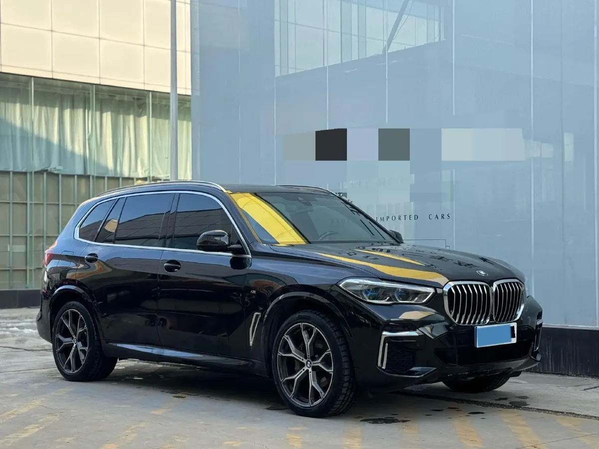 2022 BMW X5 3.0T 333HP L6 8AT,autocango,china used car exporter,china ev exporter,chinese used car exporter,chinese used ev exporter