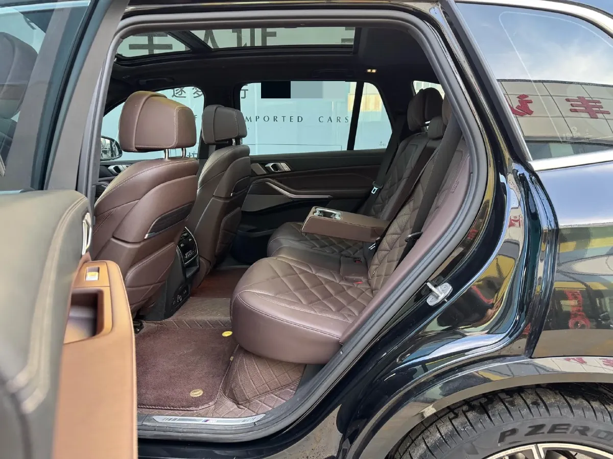 2022 BMW X5 3.0T 333HP L6 8AT,autocango,china used car exporter,china ev exporter,chinese used car exporter,chinese used ev exporter