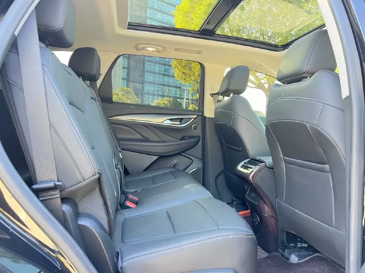 2020 Buick Enclave 2.0T 237HP L4 9AT,autocango,china used car exporter,china ev exporter,chinese used car exporter,chinese used ev exporter