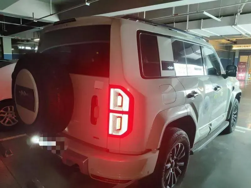 2025 FangChengBao Bao 5 1.5T 194HP L4 E-CVT PHEV 31.8KWH,autocango,china used car exporter,china ev exporter,chinese used car exporter,chinese used ev exporter