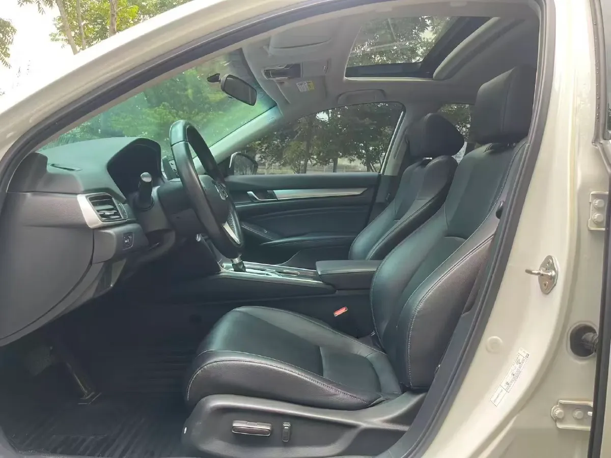 2018 Honda Accord 1.5T 194HP L4 CVT,autocango,china used car exporter,china ev exporter,chinese used car exporter,chinese used ev exporter