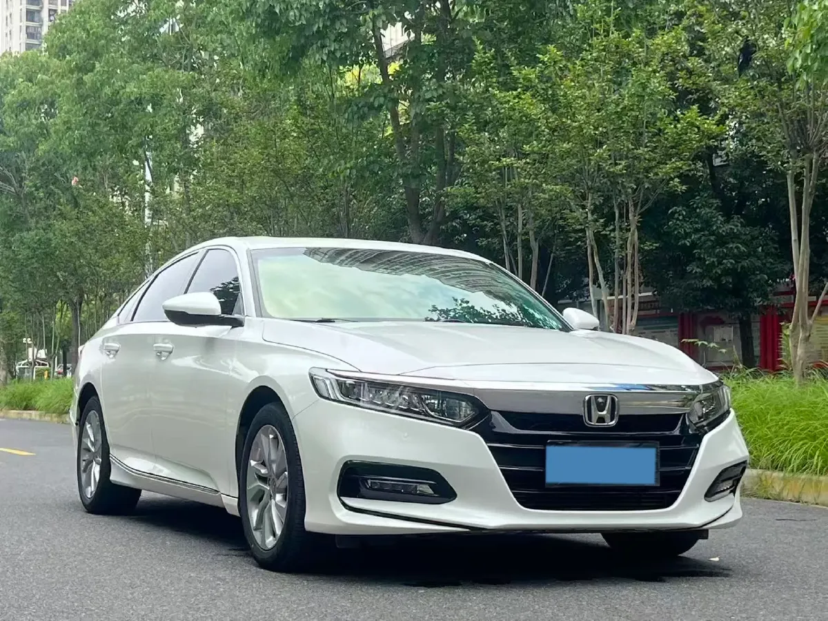 2018 Honda Accord 1.5T 194HP L4 CVT,autocango,china used car exporter,china ev exporter,chinese used car exporter,chinese used ev exporter