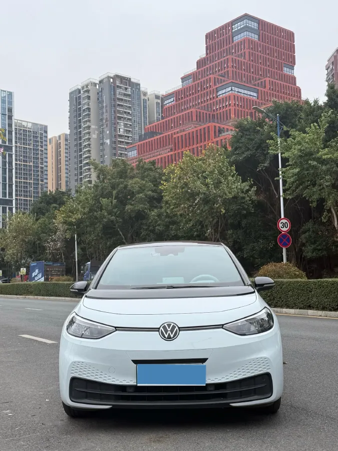 2023 Volkswagen ID.3 BEV 52.8KWH,autocango,china used car exporter,china ev exporter,chinese used car exporter,chinese used ev exporter