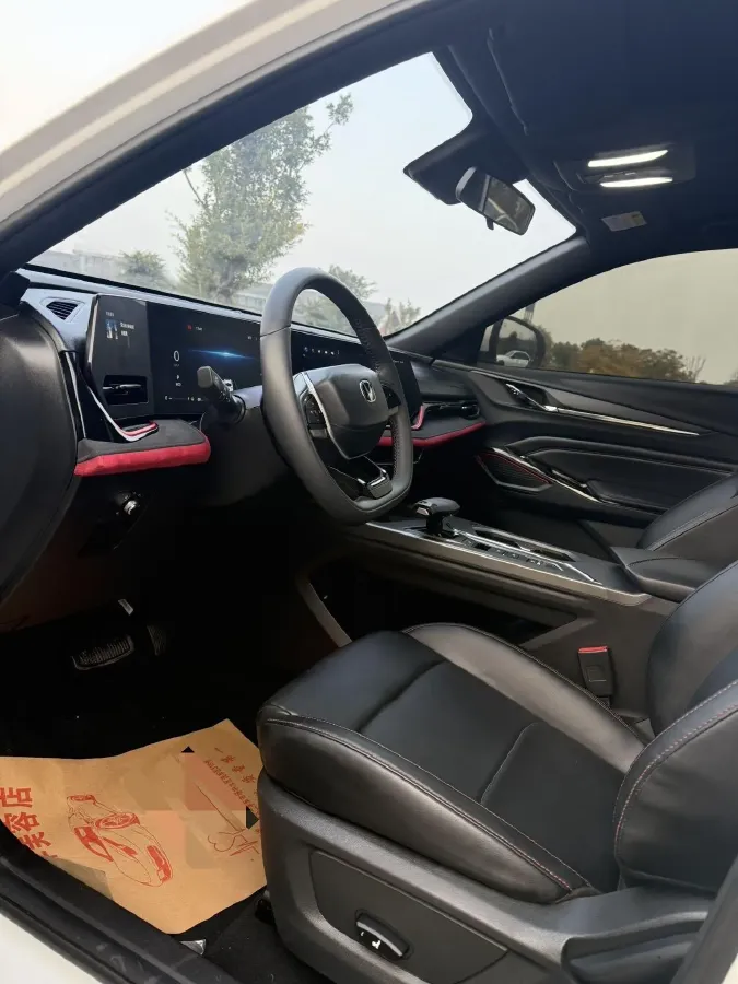 2025 ChangAn X5 PLUS 1.5T 188HP L4 7DCT,autocango,china used car exporter,china ev exporter,chinese used car exporter,chinese used ev exporter