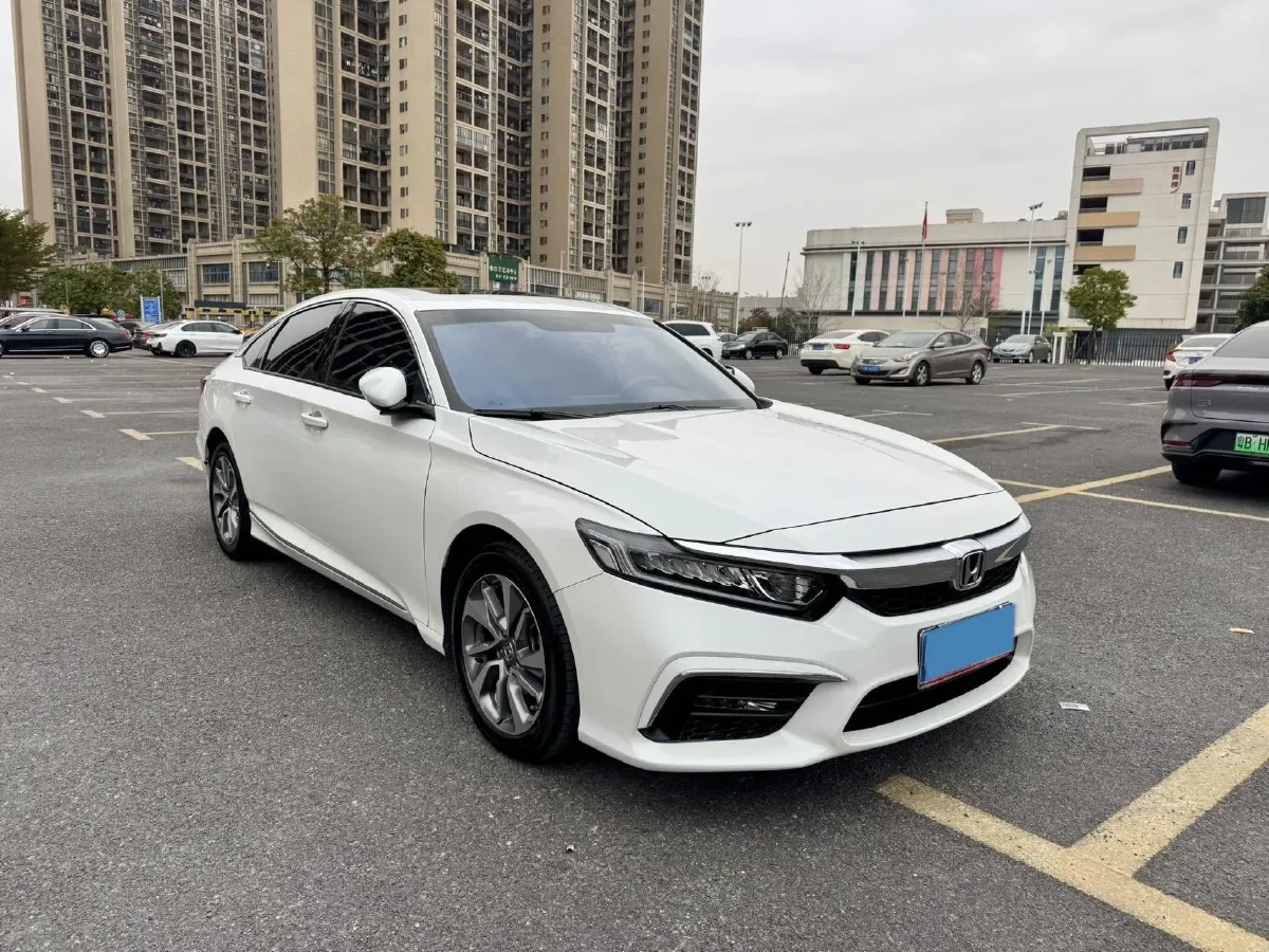 2019 Honda Inspire 1.5T 194HP L4 CVT,autocango,china used car exporter,china ev exporter,chinese used car exporter,chinese used ev exporter