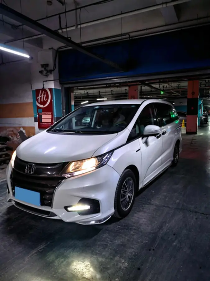 2021 Honda Odyssey 2.0L 146HP L4 E-CVT Hybrid