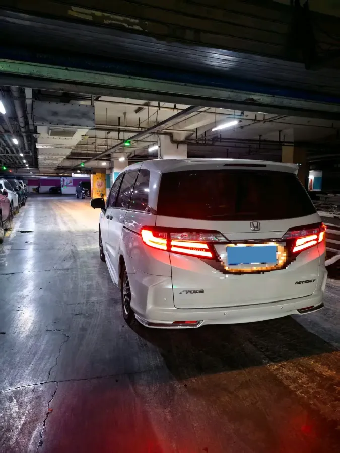 2021 Honda Odyssey 2.0L 146HP L4 E-CVT Hybrid,autocango,china used car exporter,china ev exporter,chinese used car exporter,chinese used ev exporter