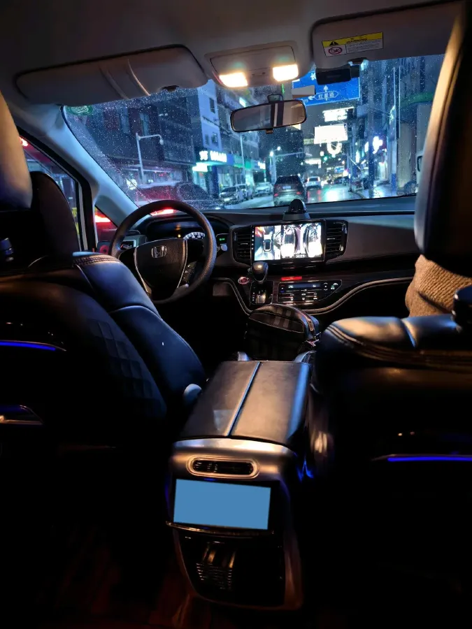 2021 Honda Odyssey 2.0L 146HP L4 E-CVT Hybrid,autocango,china used car exporter,china ev exporter,chinese used car exporter,chinese used ev exporter