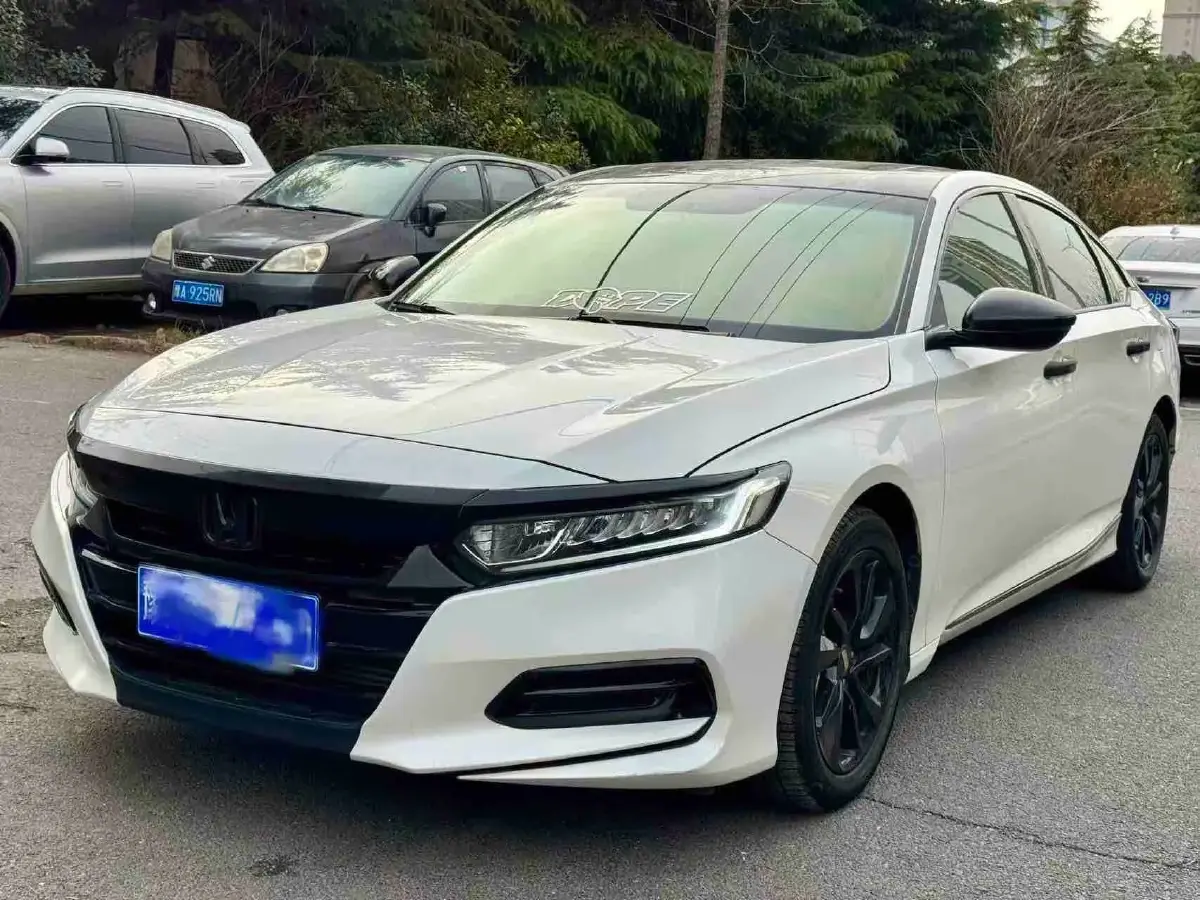 2018 Honda Accord 1.5T 194HP L4 CVT