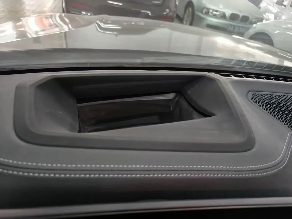 2025 BMW 3 Series 2.0T 245HP L4 8AT,autocango,china used car exporter,china ev exporter,chinese used car exporter,chinese used ev exporter