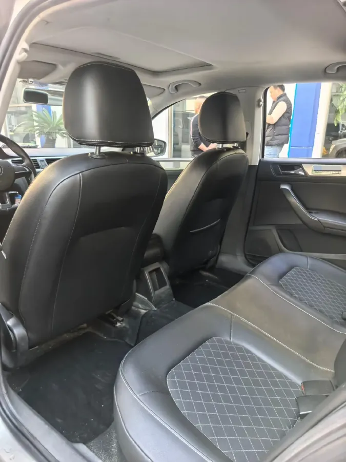 2019 SWM G01 1.5T 156HP L4 6MT,autocango,china used car exporter,china ev exporter,chinese used car exporter,chinese used ev exporter