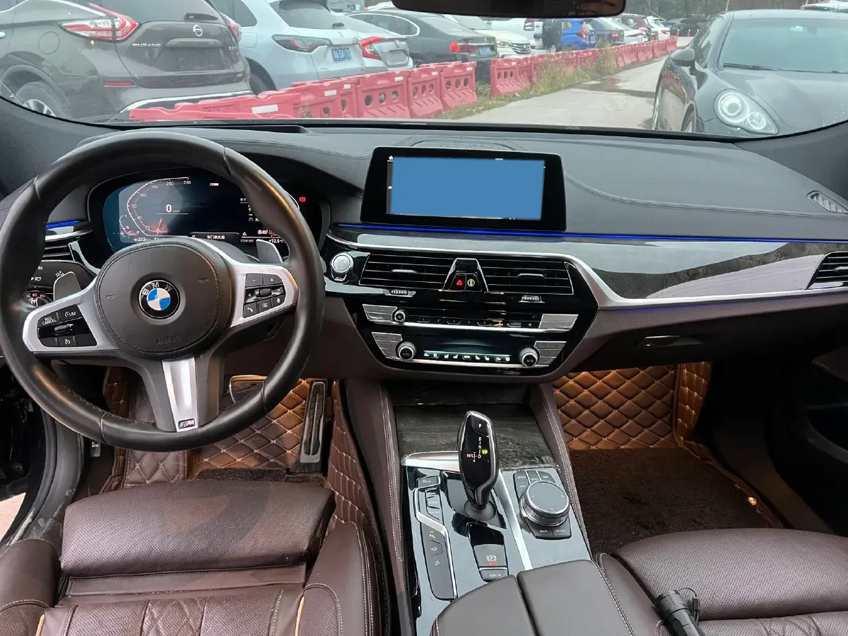 2020 BMW 6 Series GT 2.0T 258HP L4 8AT,autocango,china used car exporter,china ev exporter,chinese used car exporter,chinese used ev exporter