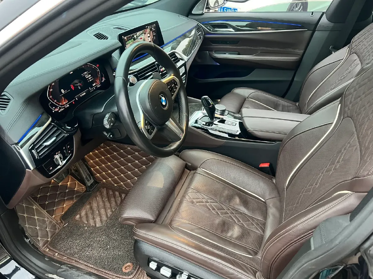 2020 BMW 6 Series GT 2.0T 258HP L4 8AT,autocango,china used car exporter,china ev exporter,chinese used car exporter,chinese used ev exporter