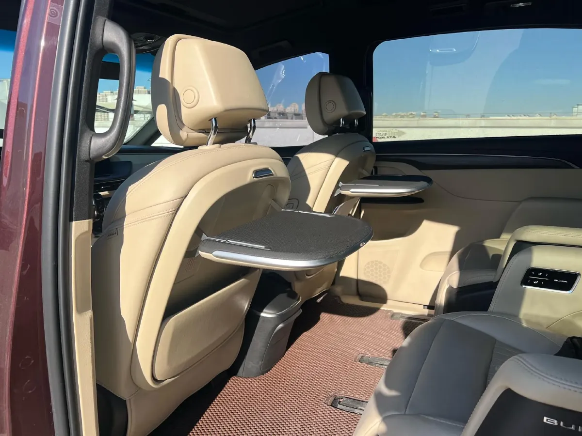 2022 Buick GL8 2.0T 237HP L4 9AT,autocango,china used car exporter,china ev exporter,chinese used car exporter,chinese used ev exporter