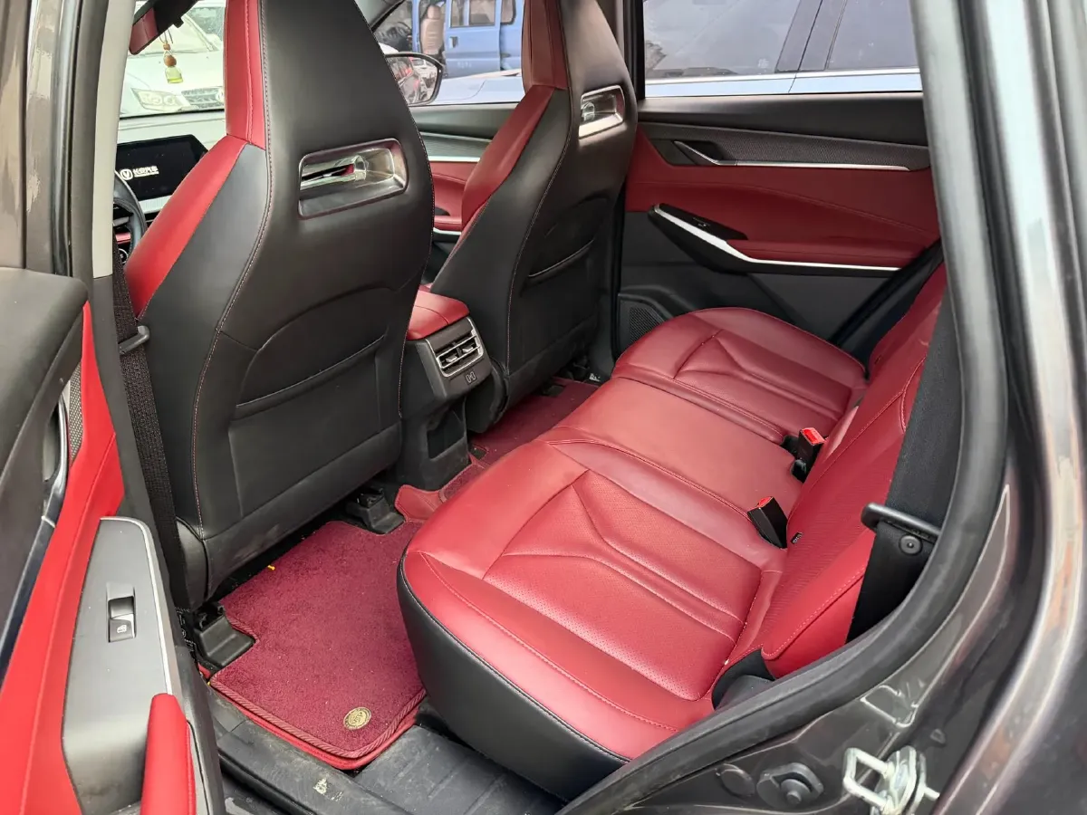 2022 ChangAn CS75 Plus 1.5T 188HP L4 8AT,autocango,china used car exporter,china ev exporter,chinese used car exporter,chinese used ev exporter