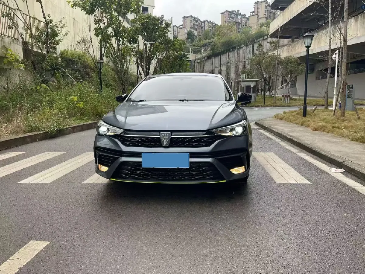2021 Roewe i5 1.5L 120HP L4 CVT,autocango,china used car exporter,china ev exporter,chinese used car exporter,chinese used ev exporter