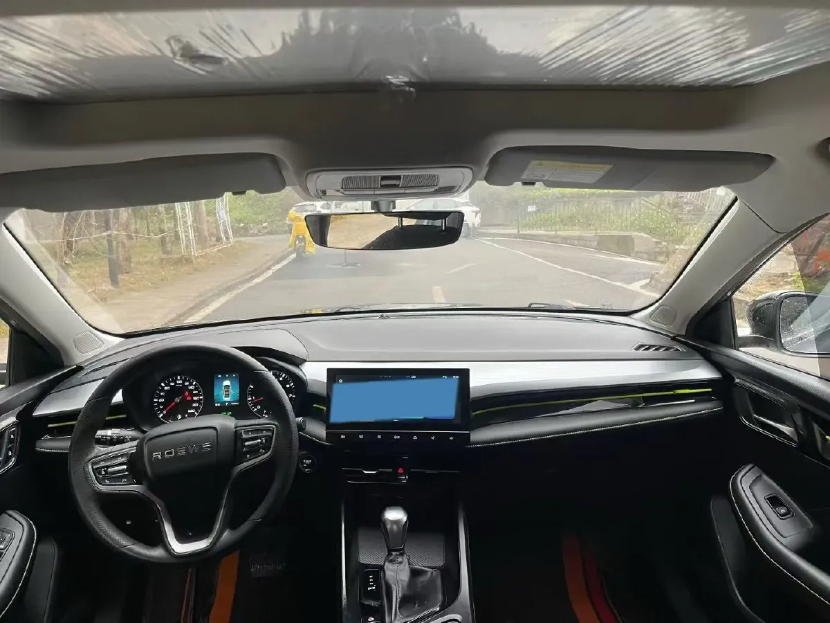 2021 Roewe i5 1.5L 120HP L4 CVT,autocango,china used car exporter,china ev exporter,chinese used car exporter,chinese used ev exporter