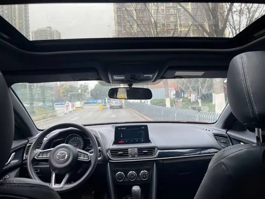 2021 Mazda CX-4 2.0L 158HP L4 6AT,autocango,china used car exporter,china ev exporter,chinese used car exporter,chinese used ev exporter