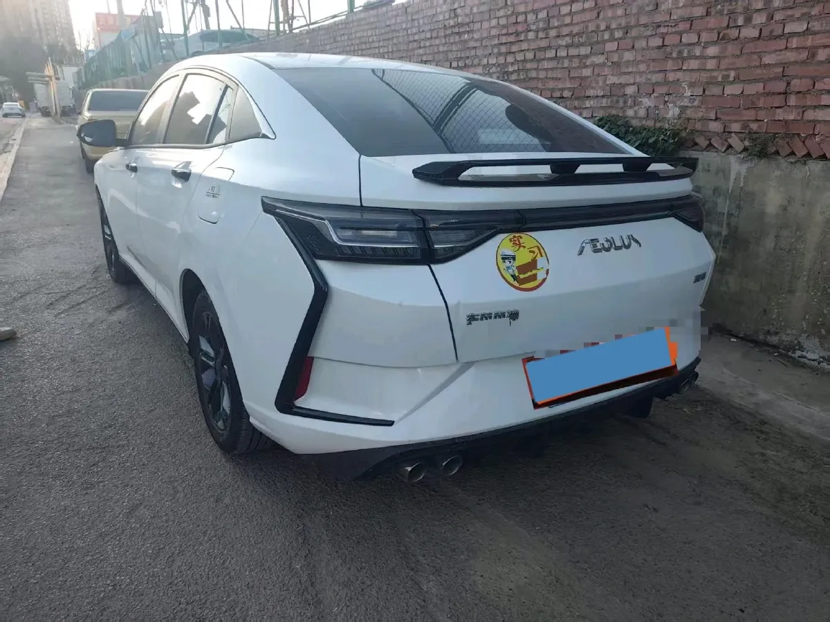 2024 DongFeng Aeolus YiXuan 1.5L 125HP L4 6DCT,autocango,china used car exporter,china ev exporter,chinese used car exporter,chinese used ev exporter