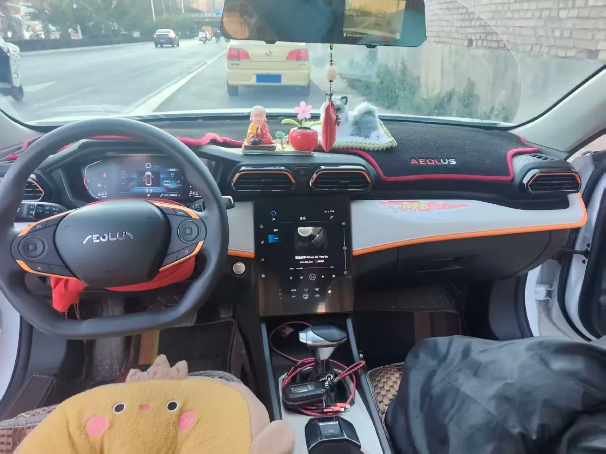 2024 DongFeng Aeolus YiXuan 1.5L 125HP L4 6DCT,autocango,china used car exporter,china ev exporter,chinese used car exporter,chinese used ev exporter