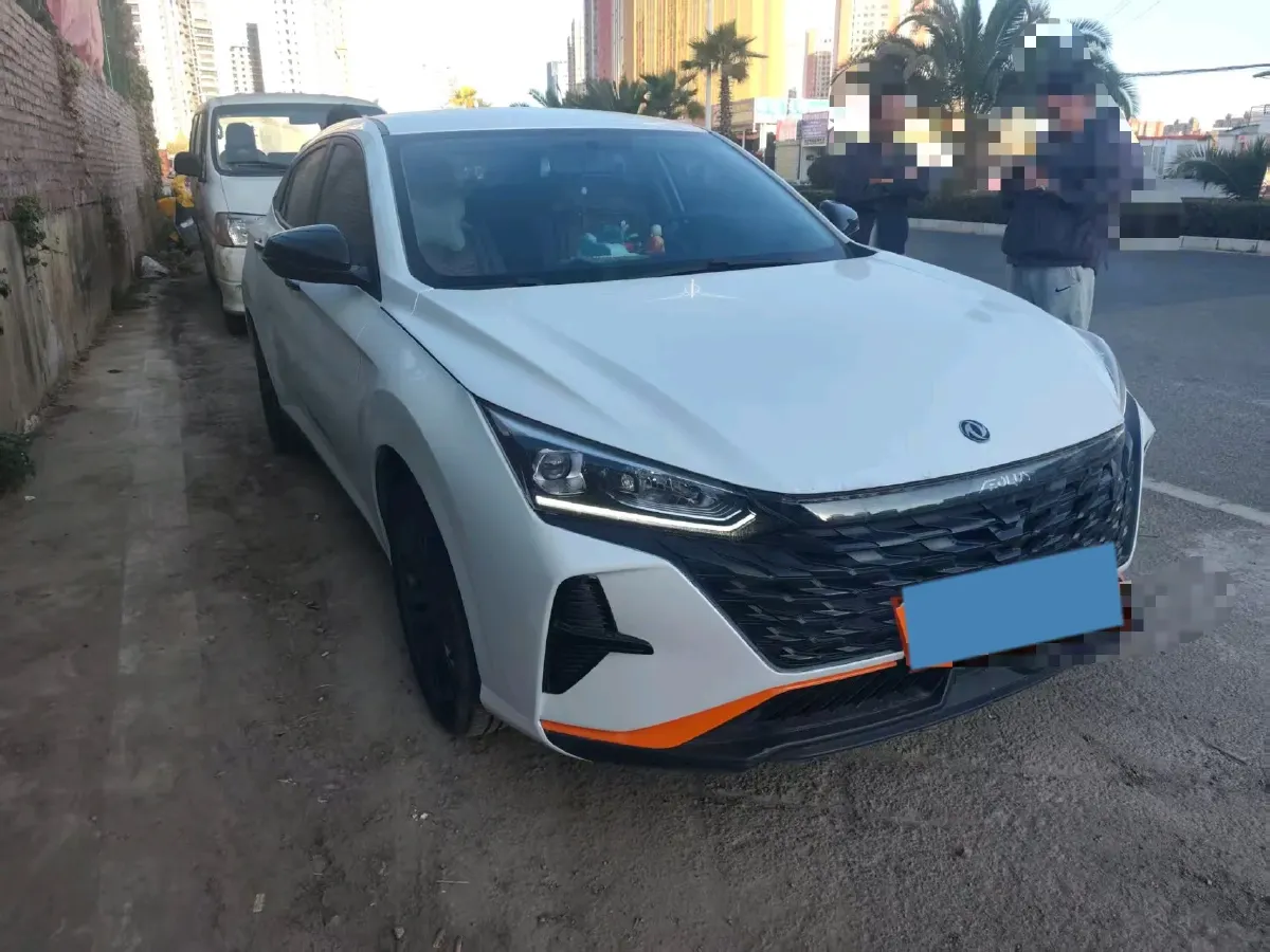 2024 DongFeng Aeolus YiXuan 1.5L 125HP L4 6DCT,autocango,china used car exporter,china ev exporter,chinese used car exporter,chinese used ev exporter