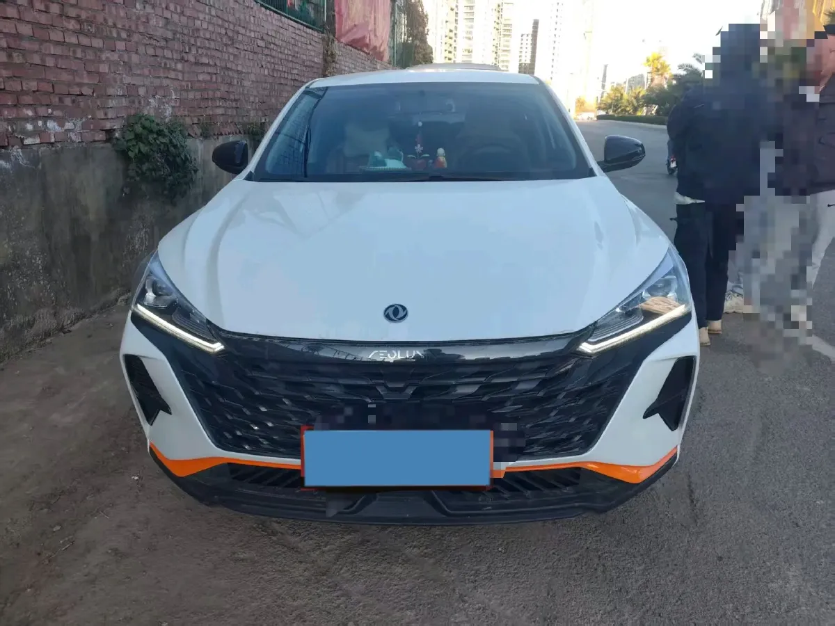 2024 DongFeng Aeolus YiXuan 1.5L 125HP L4 6DCT,autocango,china used car exporter,china ev exporter,chinese used car exporter,chinese used ev exporter