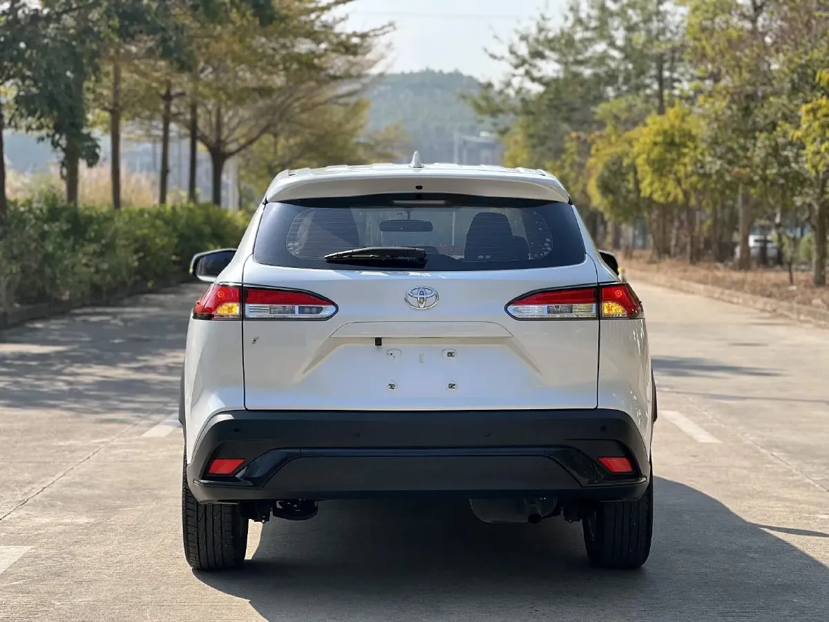 2022 Toyota Frontlander 2.0L 171HP L4 CVT,autocango,china used car exporter,china ev exporter,chinese used car exporter,chinese used ev exporter