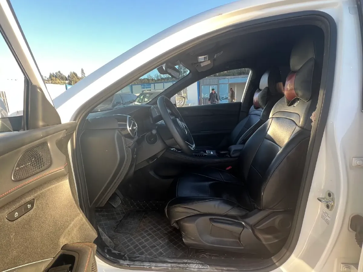 2025 MG 5 1.5L 129HP L4 CVT,autocango,china used car exporter,china ev exporter,chinese used car exporter,chinese used ev exporter