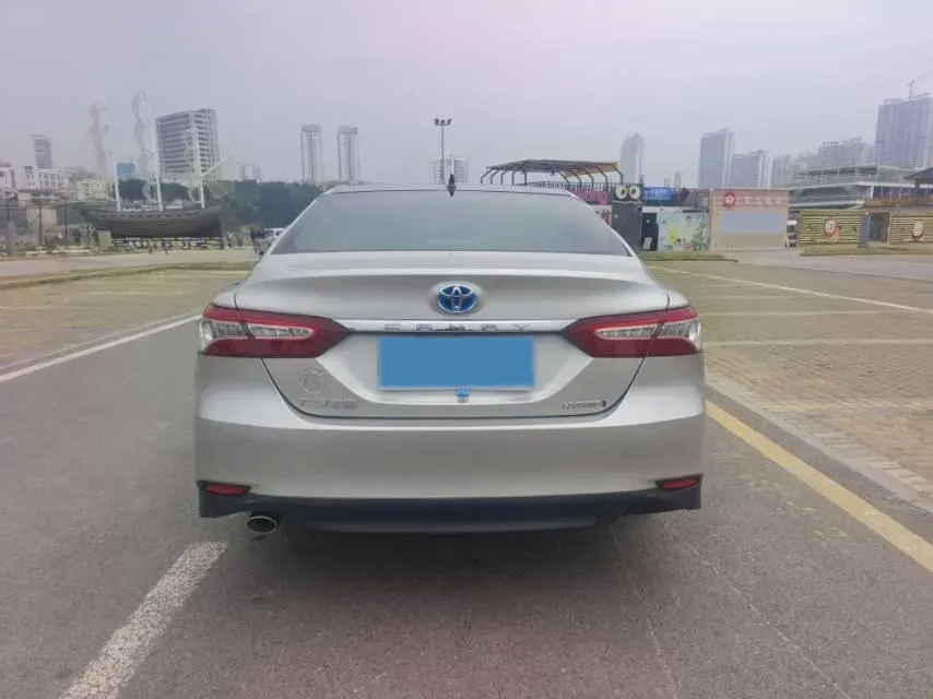 2023 Toyota Camry 2.5L 178HP L4 E-CVT Hybrid,autocango,china used car exporter,china ev exporter,chinese used car exporter,chinese used ev exporter