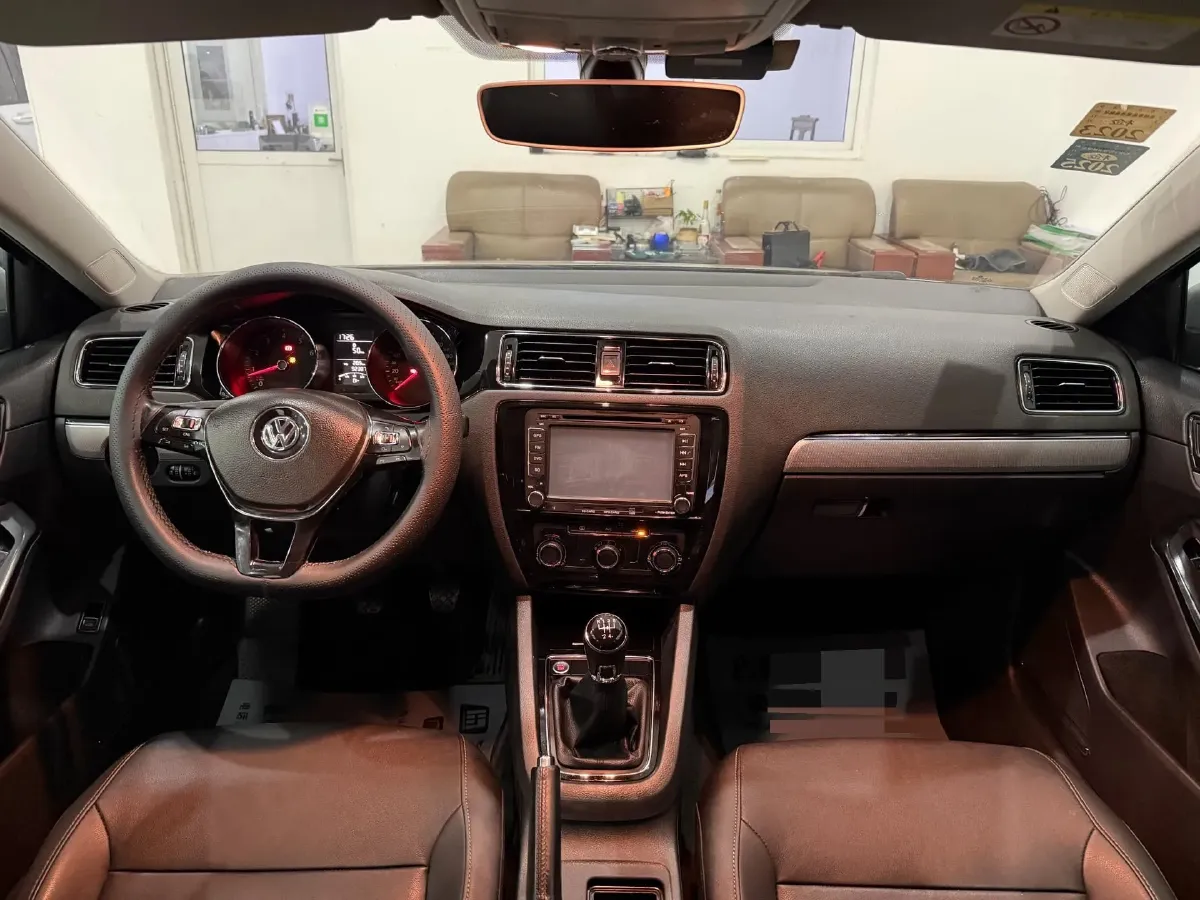 2018 KingLong KaiTe 2.3T 110HP L4 5MT,autocango,china used car exporter,china ev exporter,chinese used car exporter,chinese used ev exporter