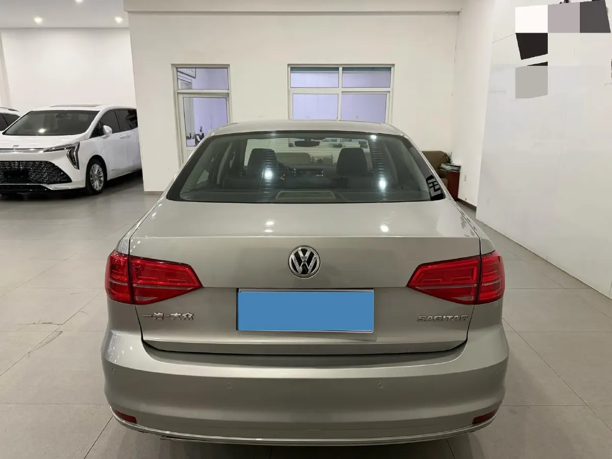 2018 KingLong KaiTe 2.3T 110HP L4 5MT,autocango,china used car exporter,china ev exporter,chinese used car exporter,chinese used ev exporter
