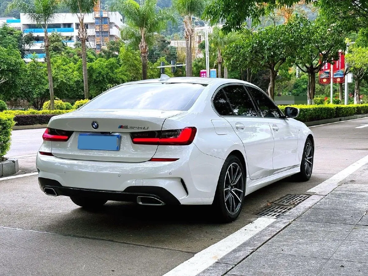 2022 BMW 3 Series 2.0T 184HP L4 8AT,autocango,china used car exporter,china ev exporter,chinese used car exporter,chinese used ev exporter