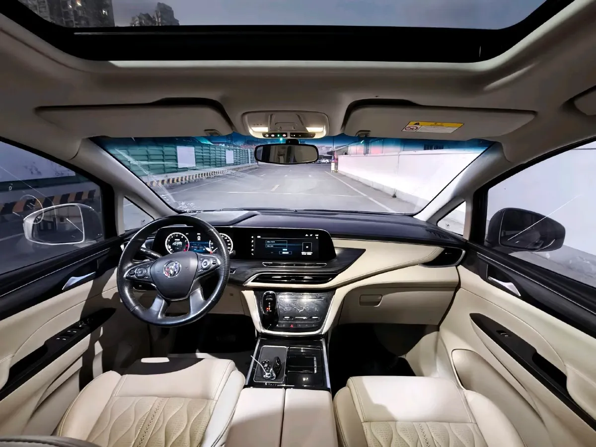 2022 Buick GL8 2.0T 237HP L4 9AT,autocango,china used car exporter,china ev exporter,chinese used car exporter,chinese used ev exporter