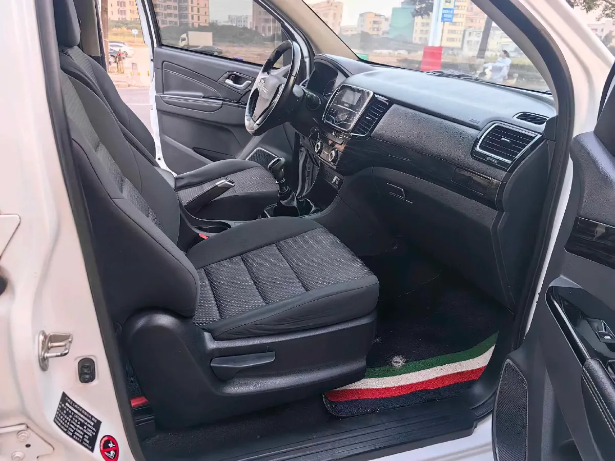 2020 Dongfeng RuiQi 6 2.3T 163HP L4 6MT,autocango,china used car exporter,china ev exporter,chinese used car exporter,chinese used ev exporter