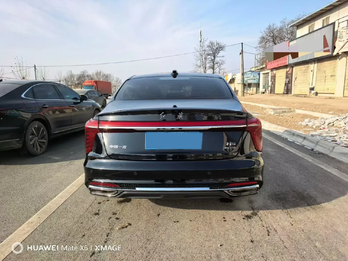 2023 HongQi H5 1.5T 169HP L4 7DCT,autocango,china used car exporter,china ev exporter,chinese used car exporter,chinese used ev exporter