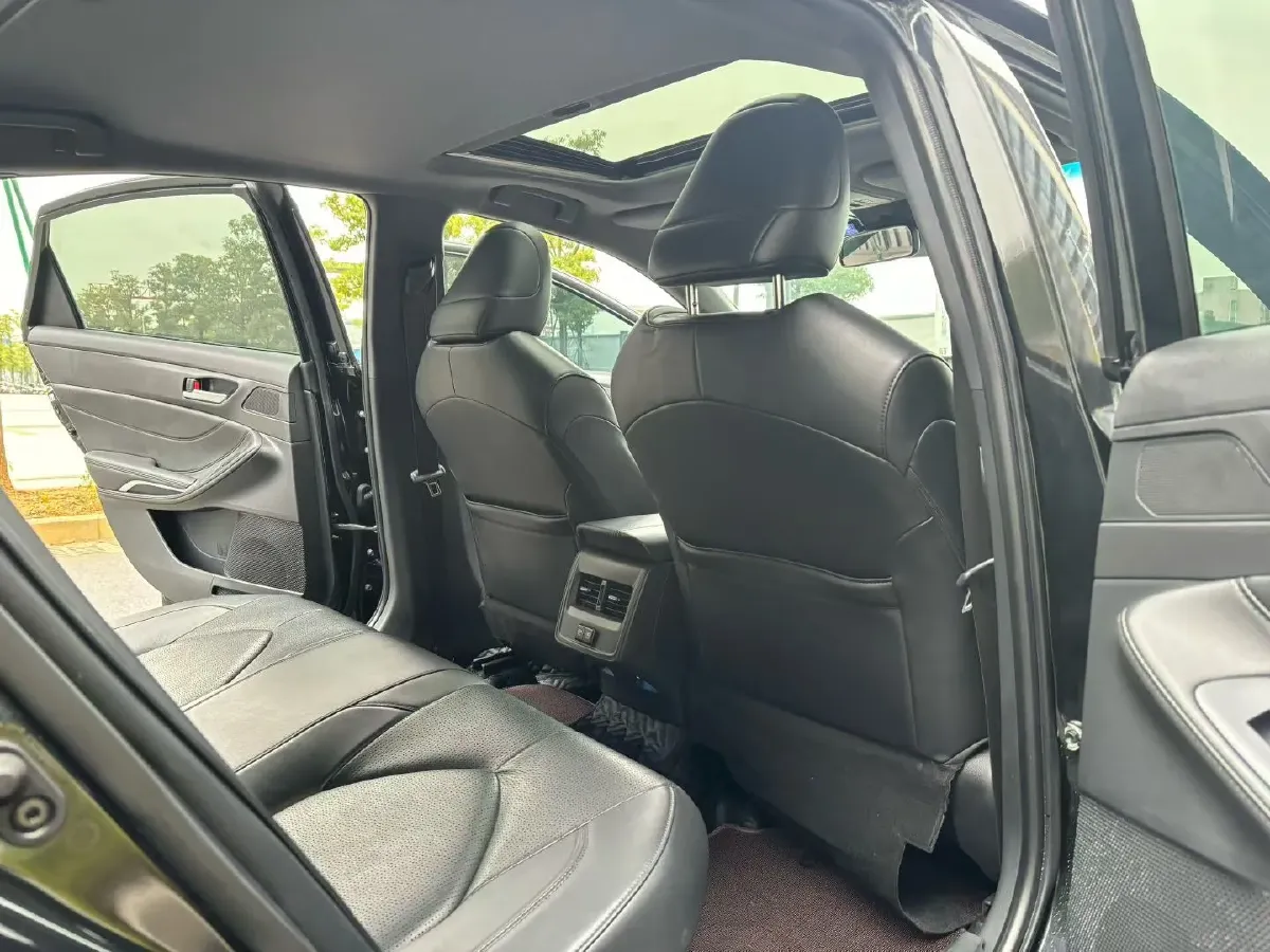 2019 Toyota Avalon 2.5L 178HP L4 E-CVT Hybrid,autocango,china used car exporter,china ev exporter,chinese used car exporter,chinese used ev exporter