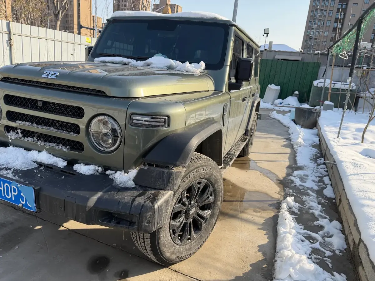 2024 212 212 T01 2.0T 252HP L4 8AT