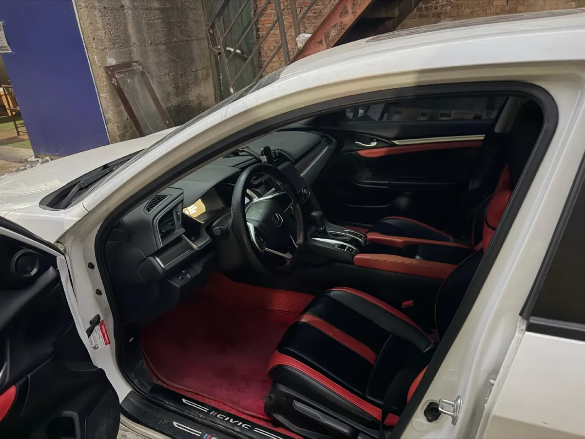 2019 Honda Civic 1.5T 177HP L4 CVT,autocango,china used car exporter,china ev exporter,chinese used car exporter,chinese used ev exporter