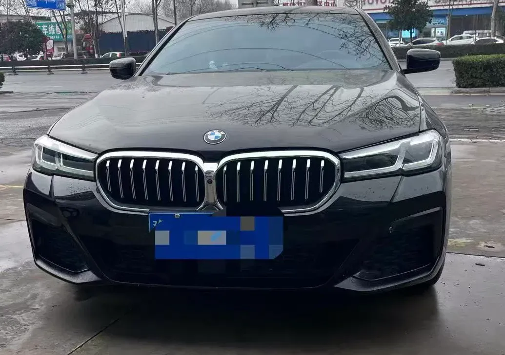 2021 BMW 5 Series 2.0T 252HP L4 8AT,autocango,china used car exporter,china ev exporter,chinese used car exporter,chinese used ev exporter