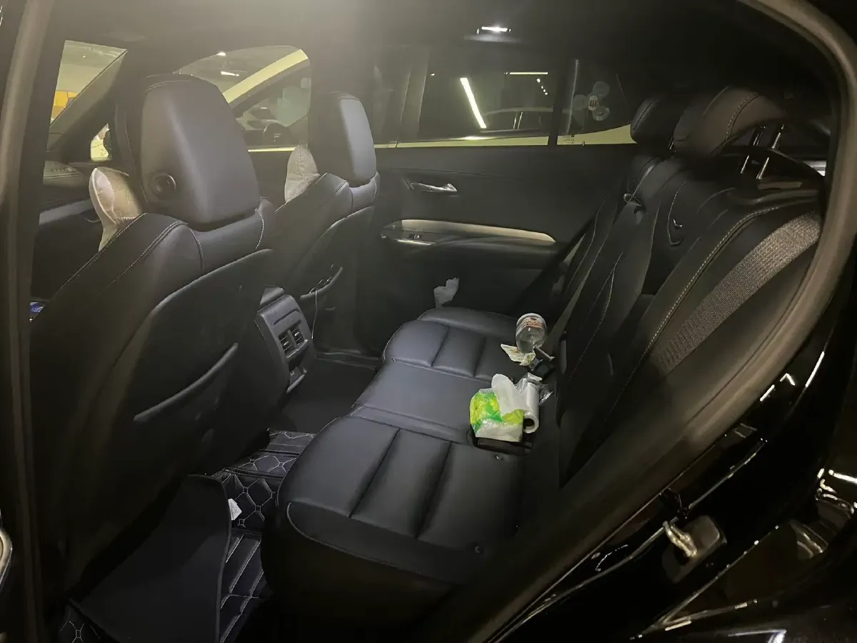 2020 Cadillac XT4 2.0T 241HP L4 9AT,autocango,china used car exporter,china ev exporter,chinese used car exporter,chinese used ev exporter