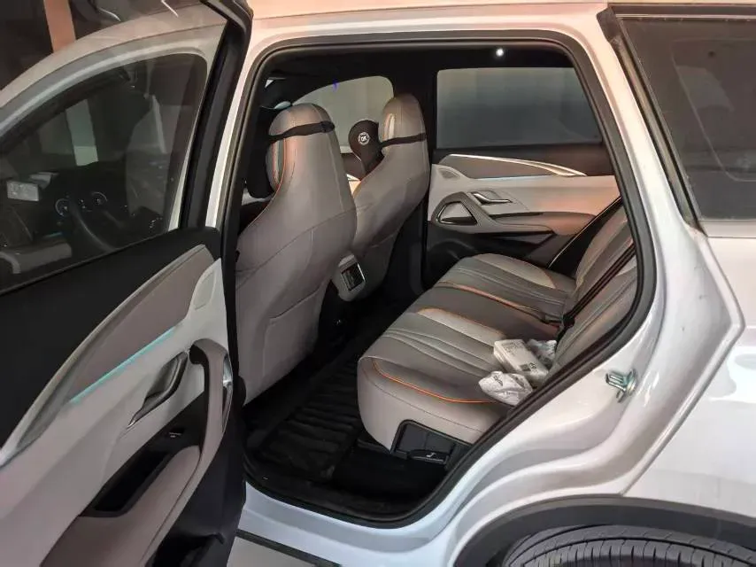 2023 BYD Song Pro 1.5L 110HP L4 E-CVT PHEV 18.3KWH,autocango,china used car exporter,china ev exporter,chinese used car exporter,chinese used ev exporter