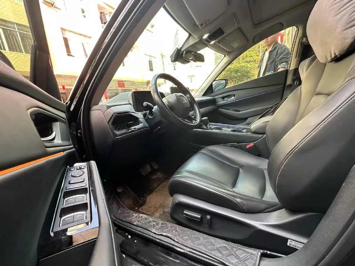 2023 Honda Accord 1.5T 192HP L4 CVT,autocango,china used car exporter,china ev exporter,chinese used car exporter,chinese used ev exporter