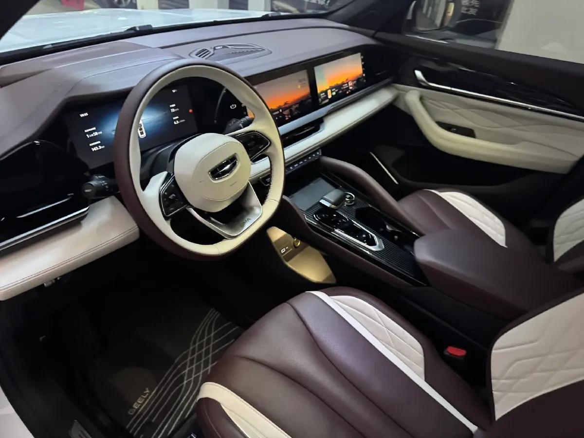 2024 Geely Monjaro 2.0T 238HP L4 8AT,autocango,china used car exporter,china ev exporter,chinese used car exporter,chinese used ev exporter